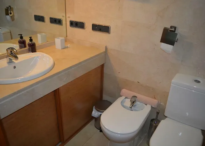 Edificio Plaza Gran Via Appartement *